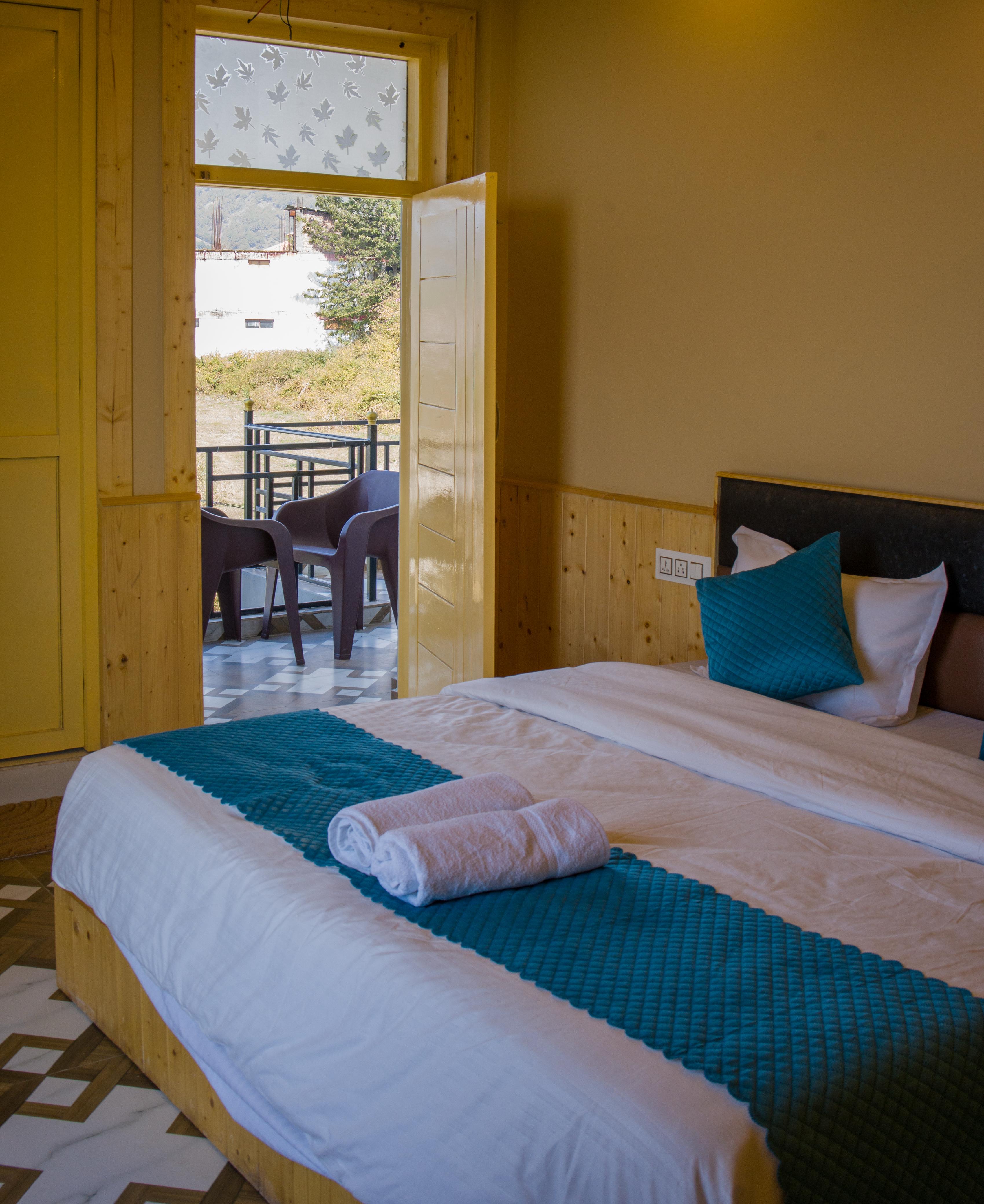 Ghar Bar Boutique Stay & Cafe