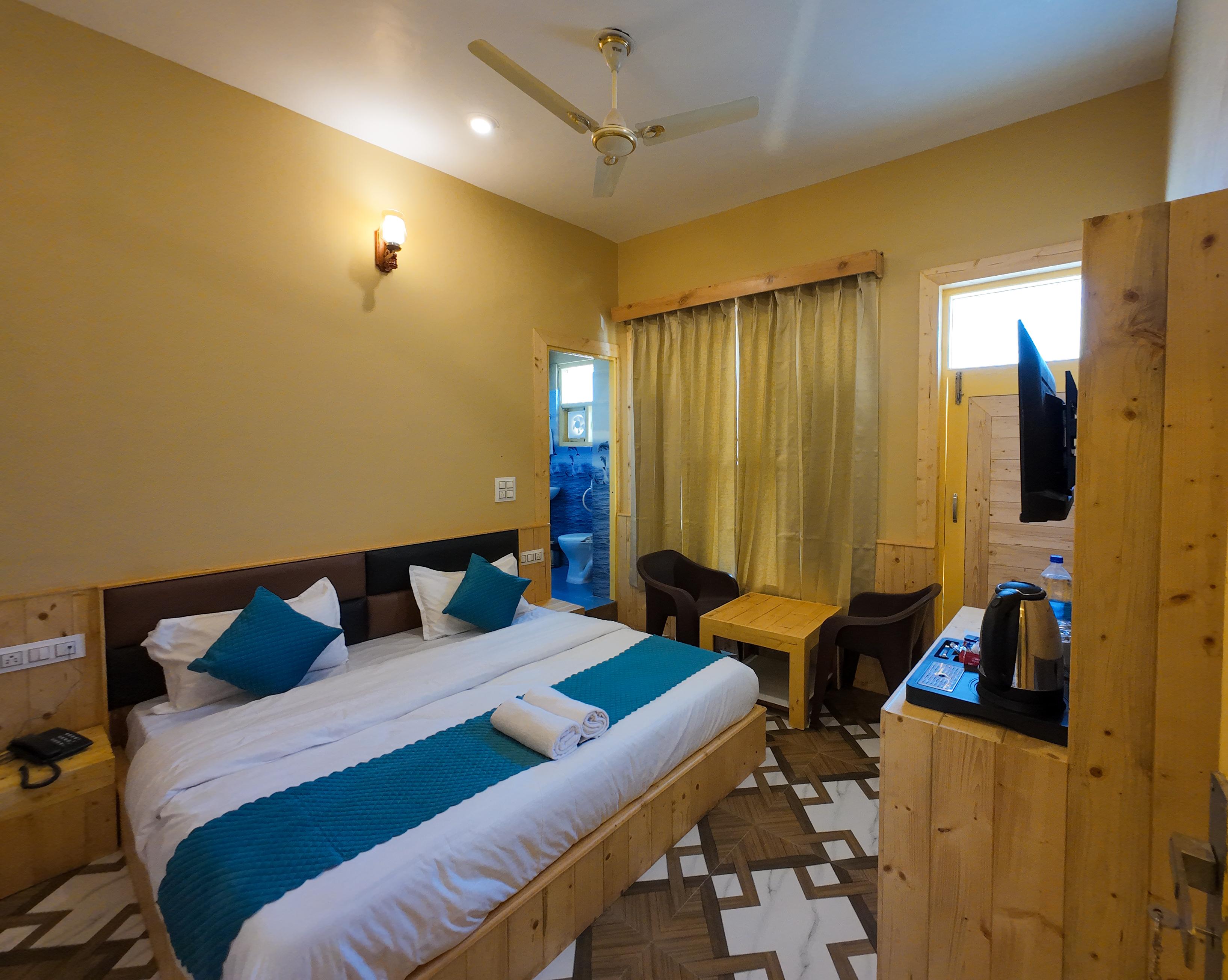 Ghar Bar Boutique Stay & Cafe