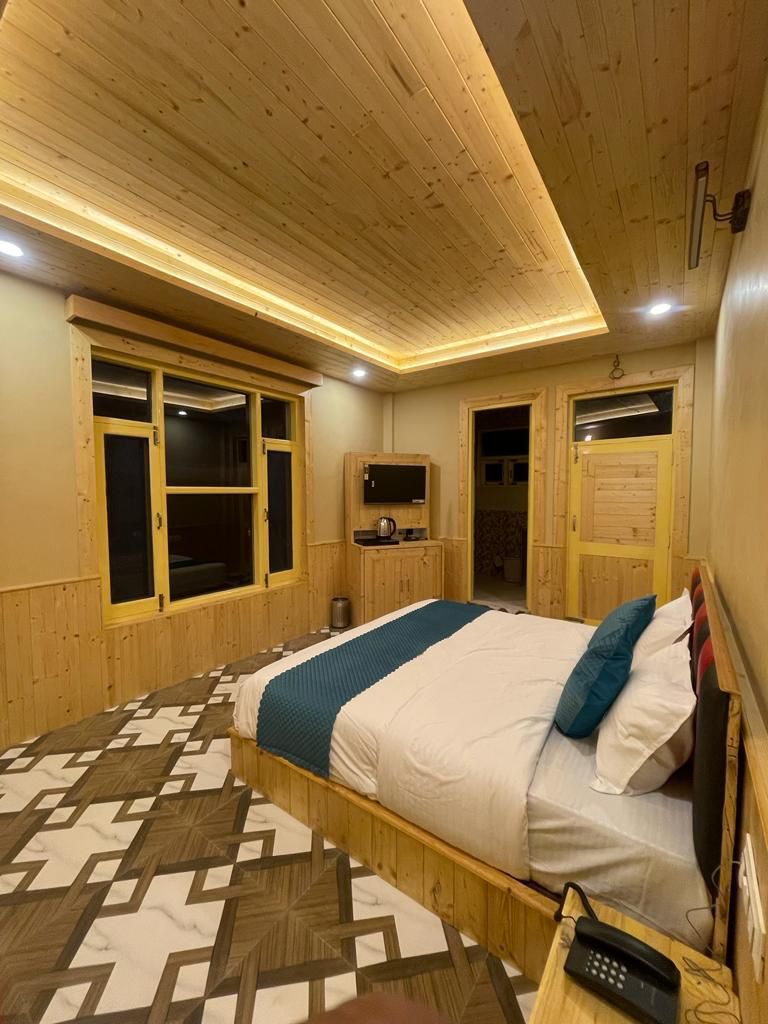Ghar Bar Boutique Stay & Cafe